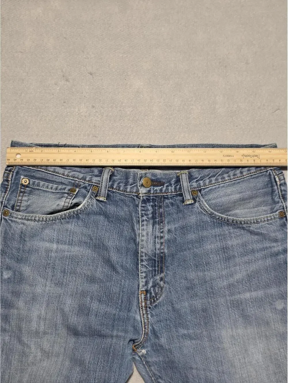 Levi's 508 Tapered Jeans W33 L34 Mens Blue Light Wash Denim 100% Cotton